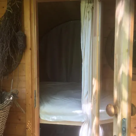 Ferienparadies In Traumlage Tinyhouse Mit Bach Im Gruenen Im Weserbergland Baentorfer Strasse 5 Nicht 30 * Coppenbrügge