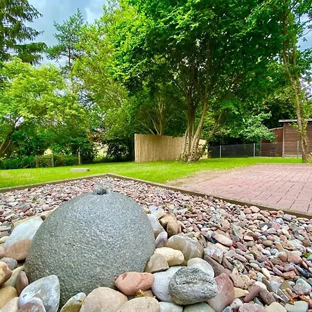Ferienparadies In Traumlage Tinyhouse Mit Bach Im Gruenen Im Weserbergland Baentorfer Strasse 5 Nicht 30 Apartment Coppenbrügge