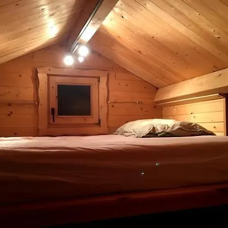 Ferienparadies In Traumlage Tinyhouse Mit Bach Im Gruenen Im Weserbergland Baentorfer Strasse 5 Nicht 30 Apartment Coppenbrügge