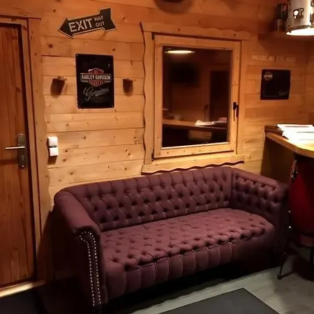 Ferienparadies In Traumlage Tinyhouse Mit Bach Im Gruenen Im Weserbergland Baentorfer Strasse 5 Nicht 30 Coppenbrügge
